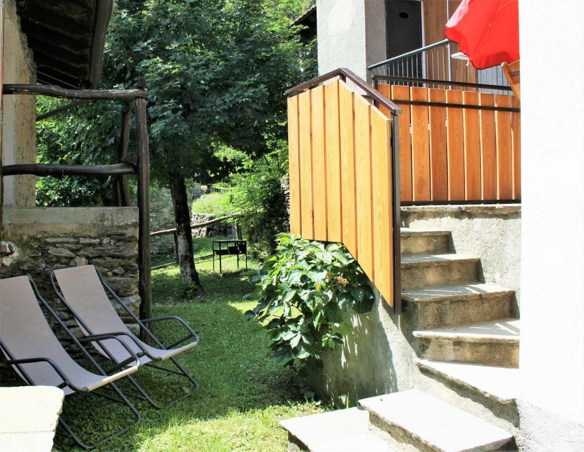 Casa Bucaneve & Ciclamino Gravedona Ngoại thất bức ảnh