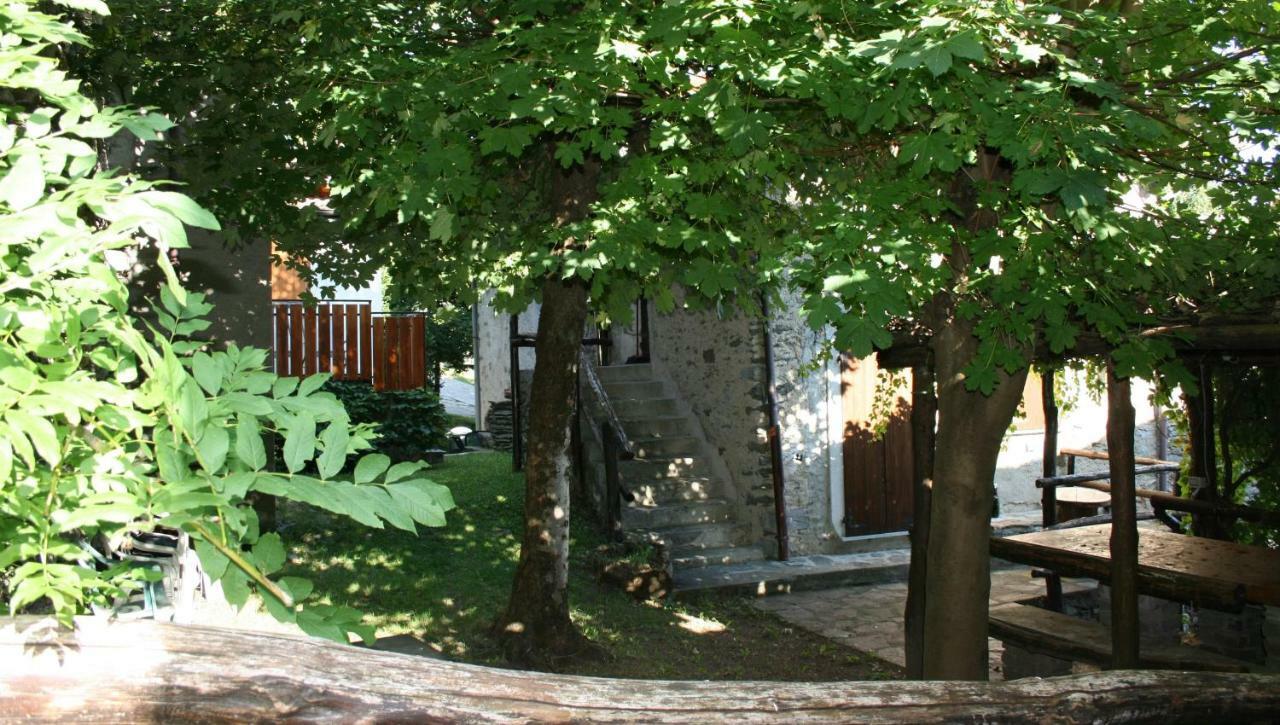 Casa Bucaneve & Ciclamino Gravedona Ngoại thất bức ảnh